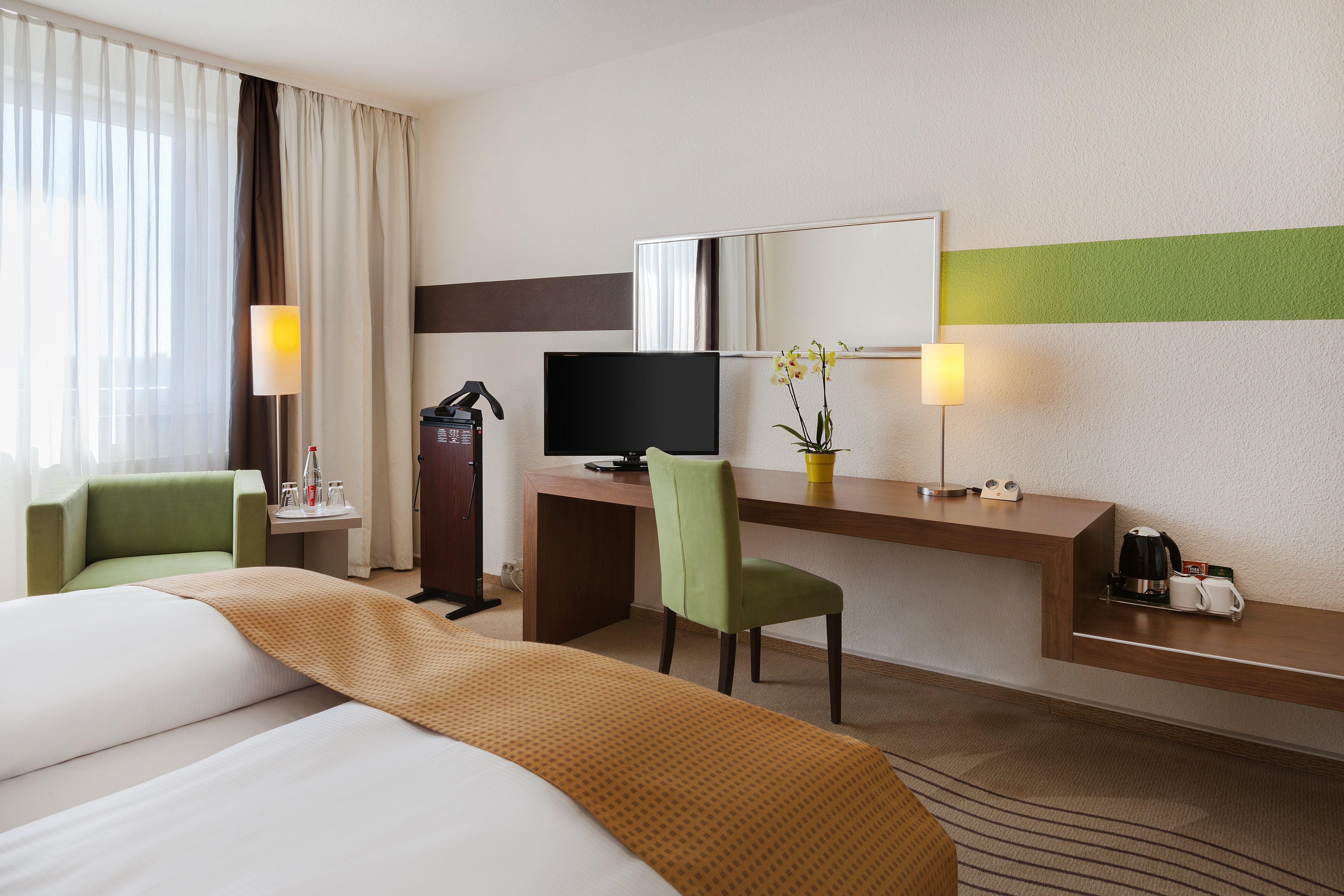Holiday Inn Berlin City-East Landsberger Allee, An Ihg Hotel 객실 사진