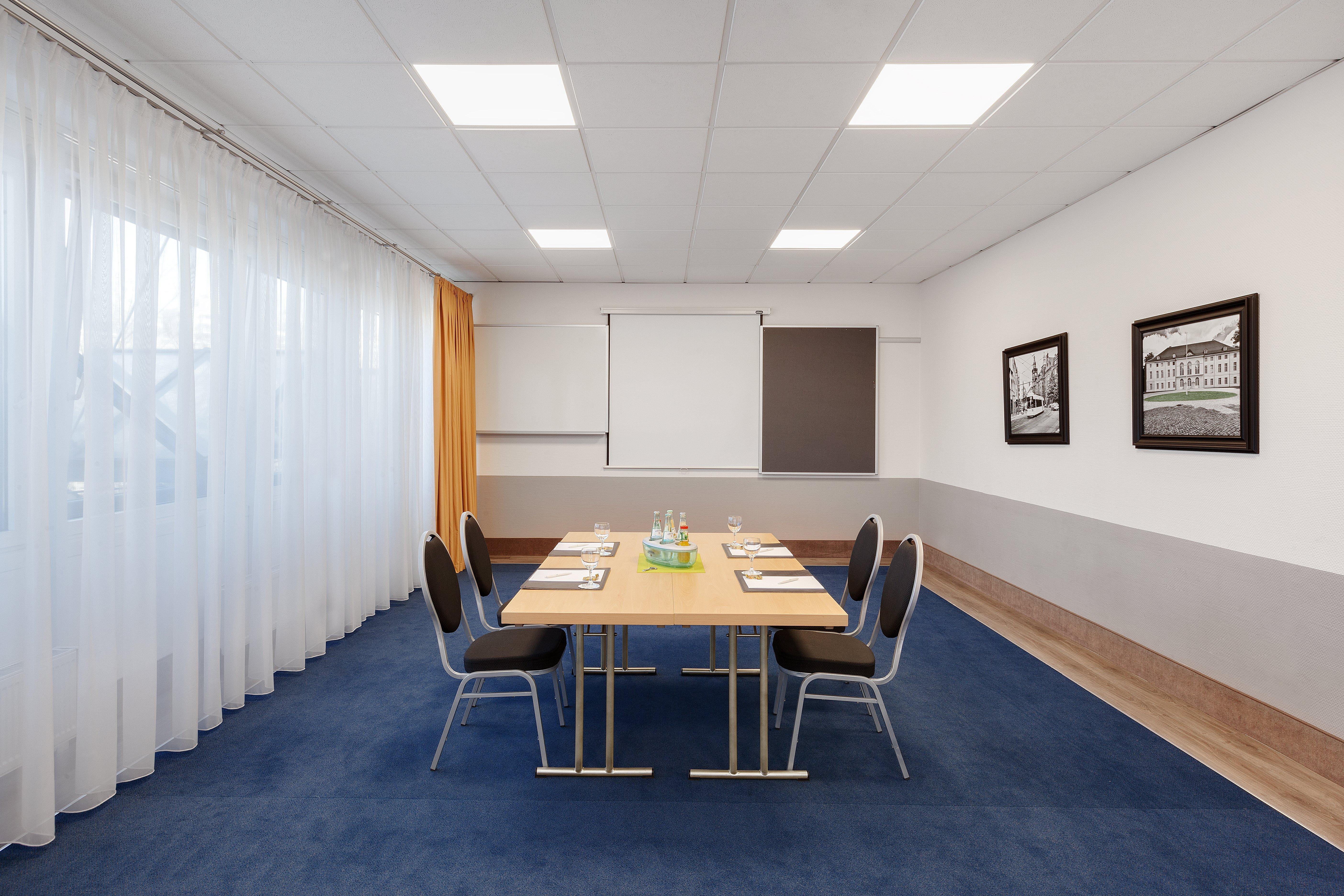 Holiday Inn Berlin City-East Landsberger Allee, An Ihg Hotel 사업 사진